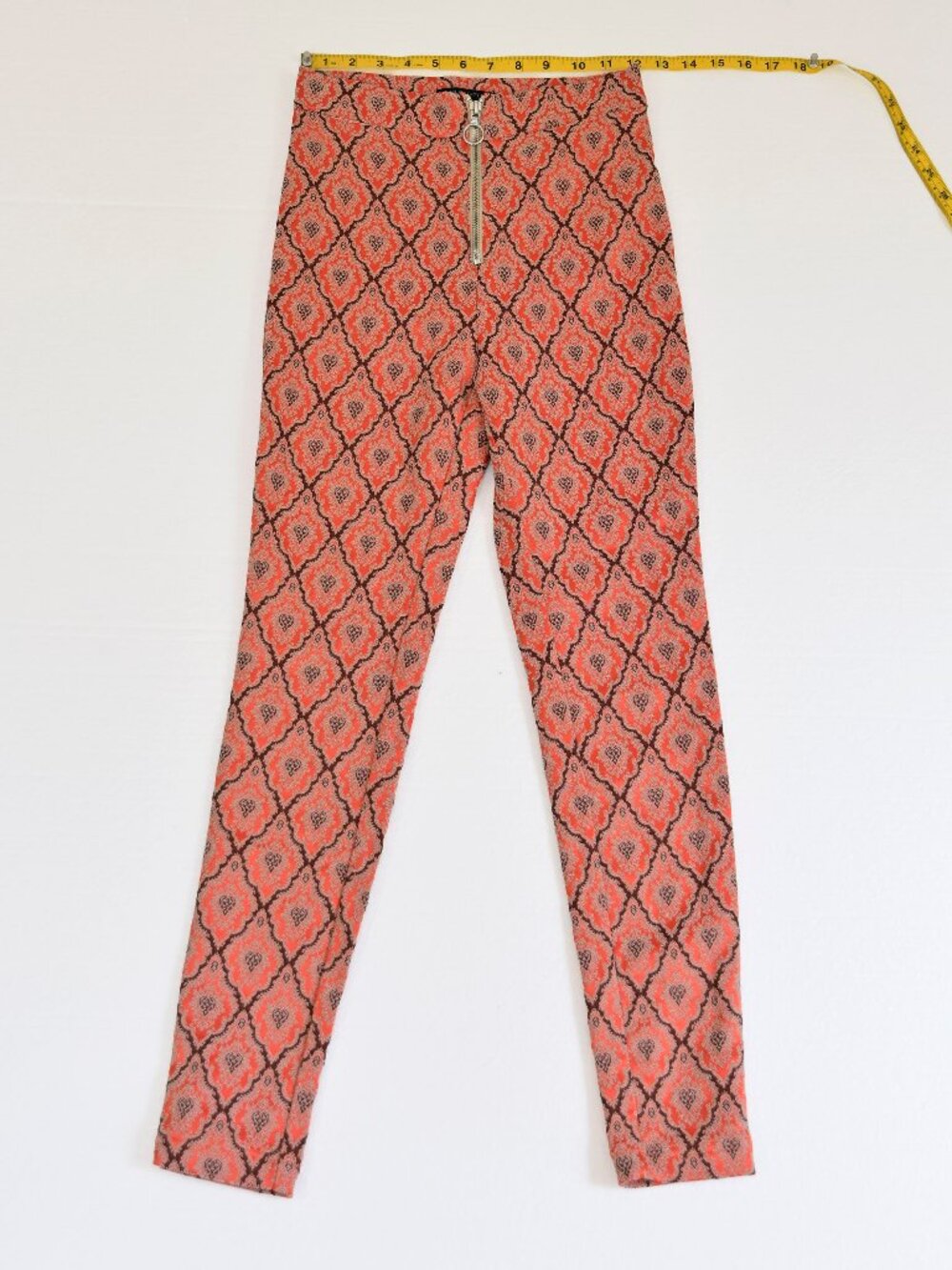 Urban Outfitters Susie Jacquard High-Waisted Zip-Front Pants-size 0 like new